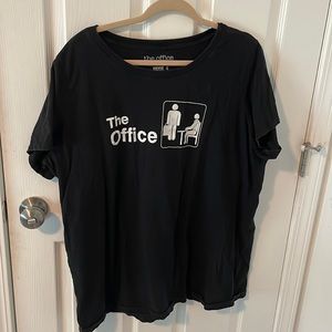 Torrid size 4 the office shirt